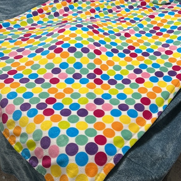Large Blanket - Picture 7 of 8